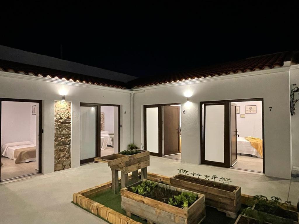 Alojamiento El Miajon De Los Castuos Valdesalor Exterior foto